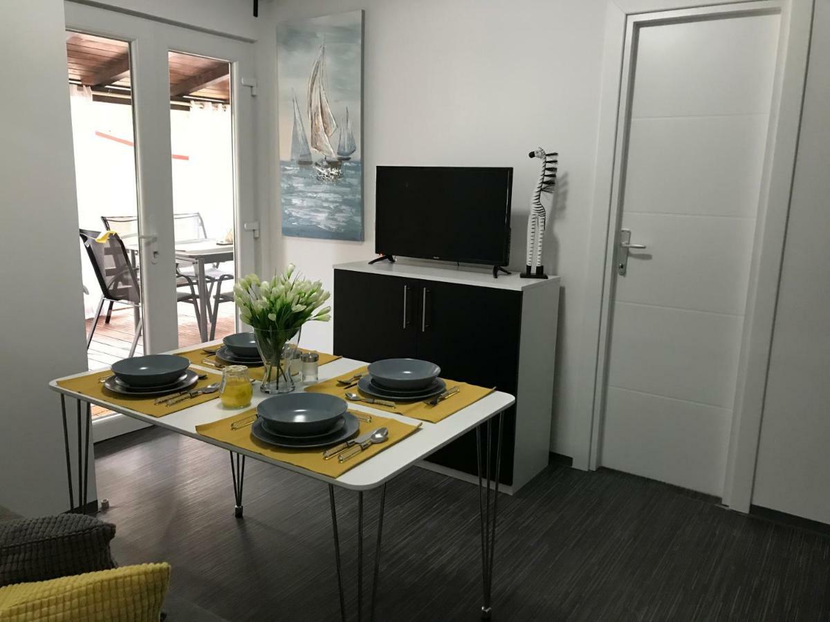 Holiday Home Orsag ดราเก ภายนอก รูปภาพ